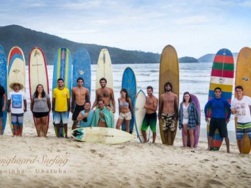 Longboard Clássico na Praia da Lagoinha em Ubatuba