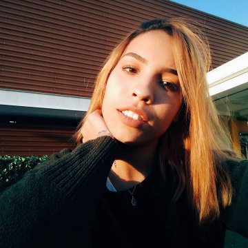 Riany Oliveira
