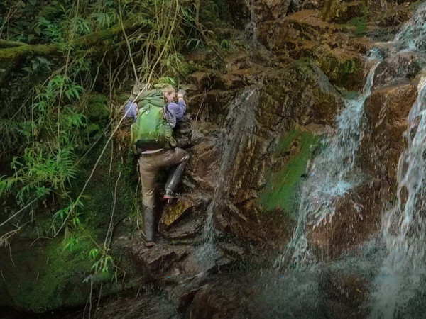 PARANÁ EXTREMO - Explorando Áreas remotas da Serra do Mar