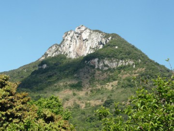 Trilha da Pedra Branca