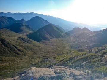 Travessia Inversa Serra Fina