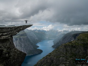 Trolltunga - Trekking na Noruega