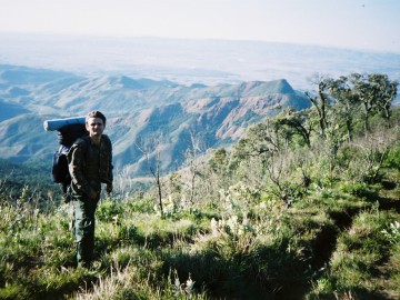 TRAVESSIA PINDA X CAMPOS: UMA ONÇA NO CAMINHO