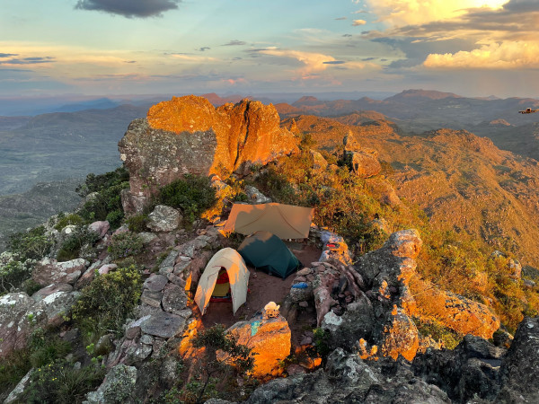 Almas e Itobira - Páscoa no teto do Nordeste