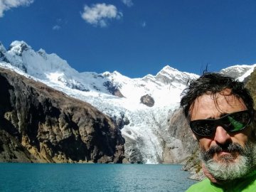 Montanhas no Peru: Trekking e Escalada na Cordillera Blanca
