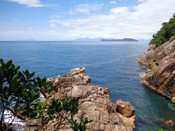 Trilha 7 fontes e Gruta do Pirata - Ubatuba