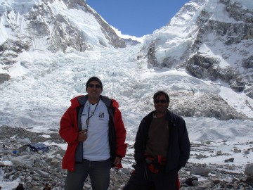 ACAMPAMENTO BASE EVEREST