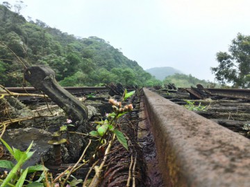 Travessia da Funicular de Paranapiacaba
