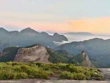 Pernoite na Pedra da Gávea