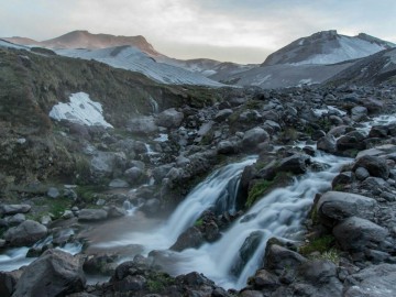 Valle de Aguas Caliente no Chile, cachoeira de águas termais