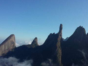 Travessia Petrô X Terê (Serra dos Órgãos)