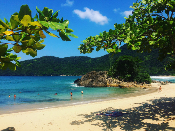 Trindade - RJ - Diversas praias e trilha Caixa D'Aço