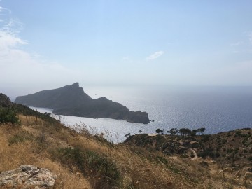 Sant Elm - La Trapa ao contrário com vista a Sa Dragonera