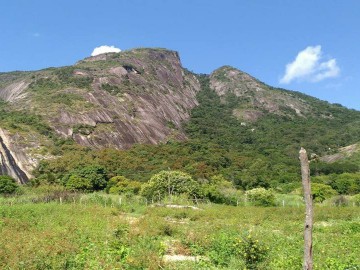 Subindo a Garganta da Serra - Brejo da Madre de Deus (PE)