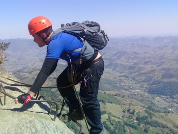 Pedra do Baú e Ana Chata em São Bento do Sapucaí, SP
