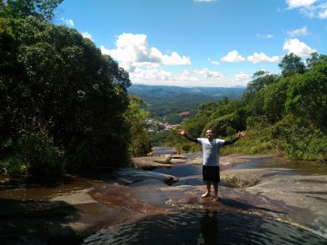 Trilha na Pedra Azul no ES