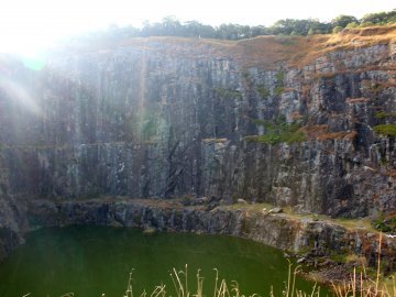 RAPEL E ACAMPAMENTO NA PEDREIRA DO DIB  - MAIRIPORÃ