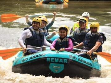 Rafting  na Rio Abaixo Aventuras em Juquitiba -SP