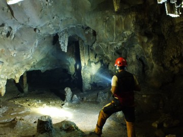 Gruta de Bacaetava