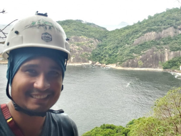 Escalada no Paredão dos Coloridos (Infravermelho) | RJ