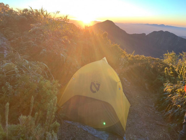 Pico Paraná - com visão e com vista!!!