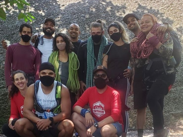 Apresentação à escalada - Morro São João/RJ.