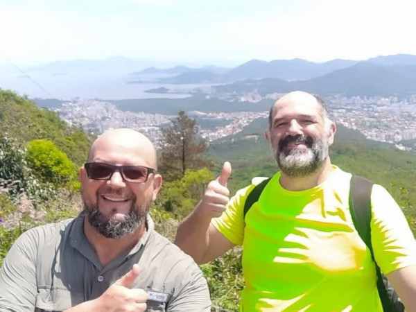 Trilhas do Descampado, Maciço, Antena, Berne, Sertão e Poção