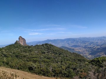 Pedra Ana Chata