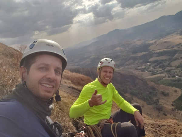 Relato de escalada no Morro do Boi/MG