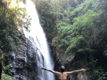 Vale Das Ostras E Caverna Do Diabo