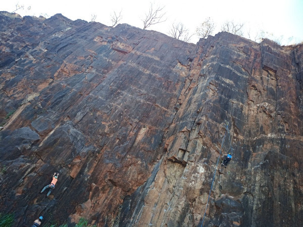 RocTrip - Escalada - Pedreira Do Garcia - Campinas