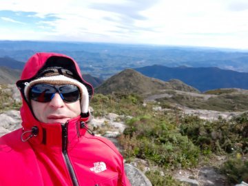 Pedra da Mina bate e volta (Via Paiolinho)