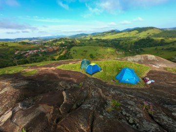 CAMPING PEDREIRA PIRACAIA