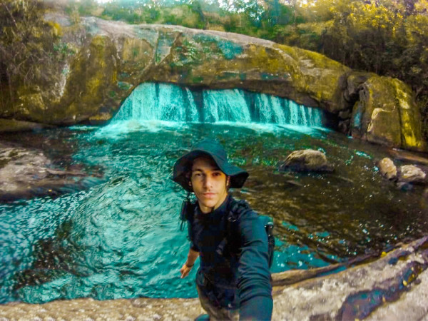 Cachoeira Da Pedra Furada-Mogi Bertioga/Sp