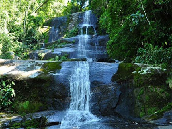 Furna da Onça x Cachoeira Sete Quedas