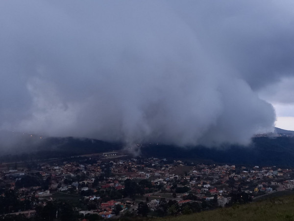 Ao Encontro Da Chuva