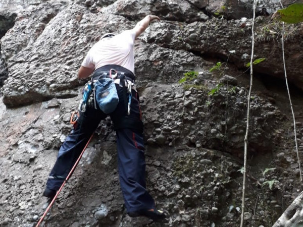 Escalada na Serra dos Pacaás Novos em Rondônia