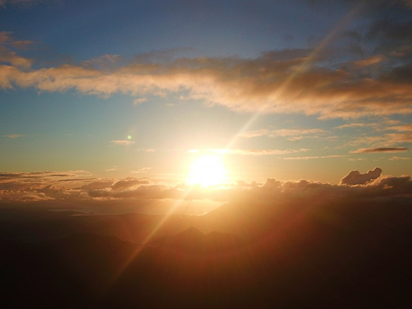 Amanhecer no Pico do Tabuleiro