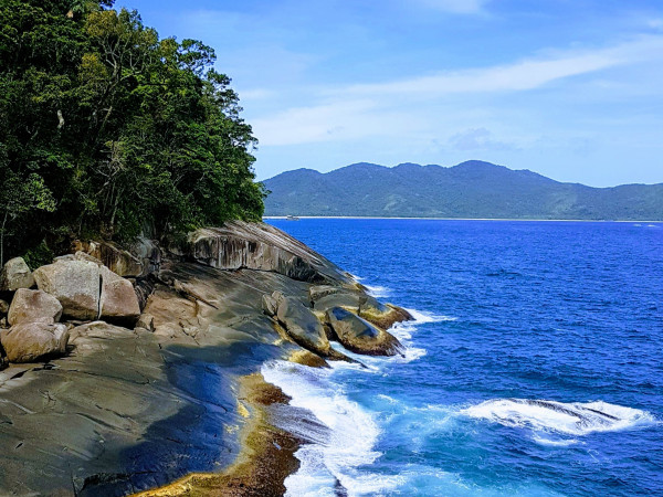 Abraão à Praia do Cachadaço