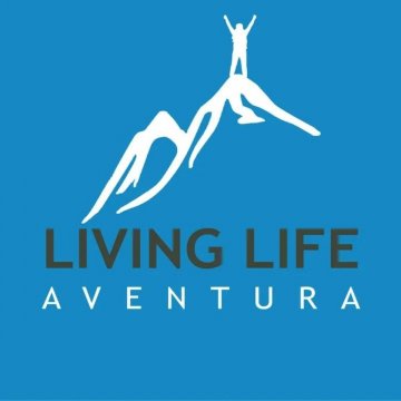 Living Life Aventura