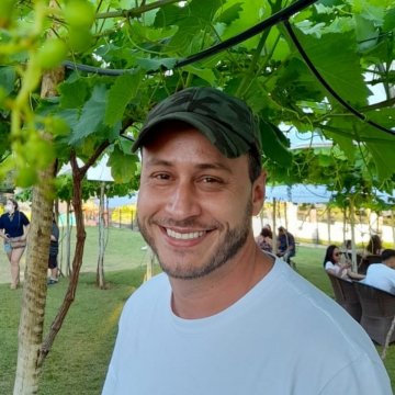 Ayrton Mauricio Arvani