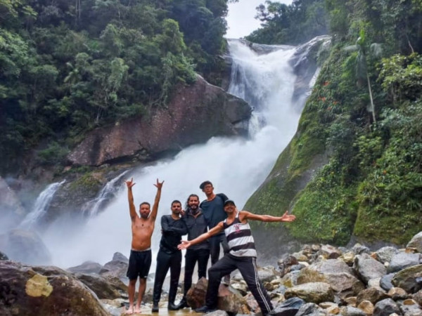 A Maravilhosa Cachoeira Do Meteoro