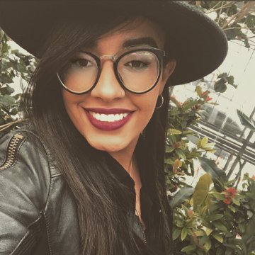 Ana Paula Cruz