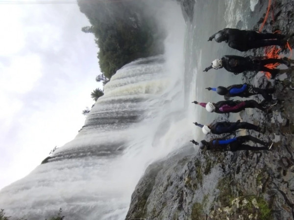 Rapel/ flutuação/trilha Cachoeira da Fumaça/ Nova Ponte/MG