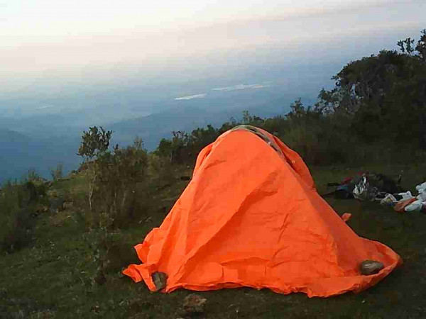 Trilha do gigante caído